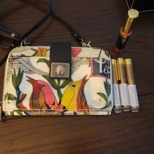 Bundle......Crossbody, 3 Lashsense and 1 honey roo